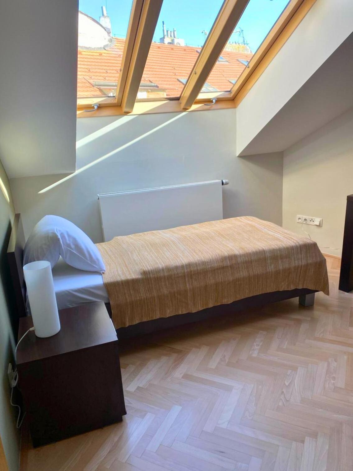 Rezidence Ostrovni Aparthotel Praga Exterior foto